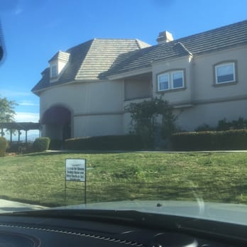Inn At Churon Winery - Front of the hotel. - Hotels Near Me - Temecula, California