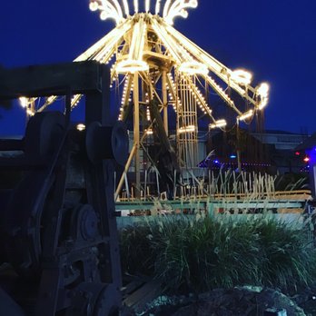 Six Flags Over Texas - Gunslinger - Amusement Parks Near Me - Arlington, Texas Six Flags Over Texas - Gunslinger - Amusement Parks Near Me - Arlington, Texas