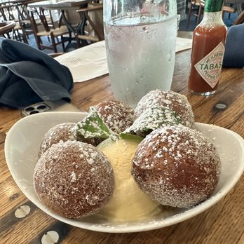 A'Bouzy - Donuts - Champagne Bars Near Me - Houston, Texas