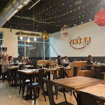 Tinker Latin Restaurant - Inside the restaurant - Colombian Near Me - Newberry, Florida