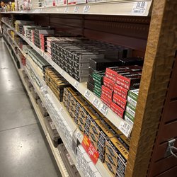 Bass Pro Shops Outdoor World