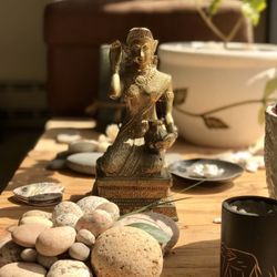 Massage By Soleak - Welcome to the Zen Palace!