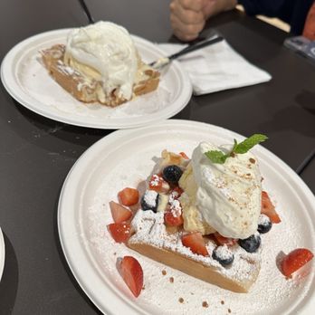 Waffle and Berry - berries & cream, peanut butter banana waffles (half sizes) - Waffles Near Me - Honolulu, Hawaii Waffle and Berry - berries & cream, peanut butter banana waffles (half sizes) - Waffles Near Me - Honolulu, Hawaii