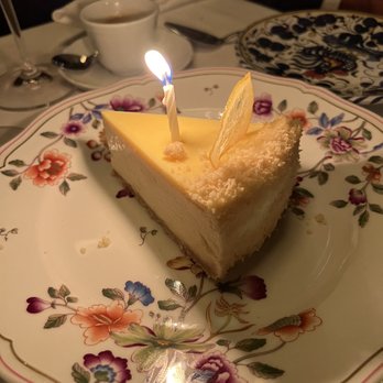 Carbone - Cheesecake - New American Near Me - Miami, Florida