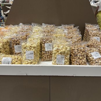 EddieWorld - Popcorn - Service Stations Near Me - Yermo, California