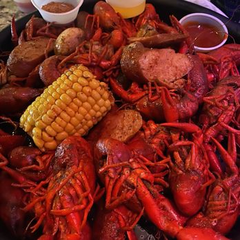 GuadalaHARRY's Bar & Grill - Stop at Harry's and try the best crawfish on the lake!!! - Cocktail Bars Near Me - Conroe, Texas