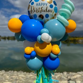 Balloona - Crazy tower - Balloon Services Near Me