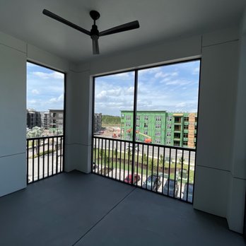 The Lucent at Sunrise Apartments - Screened in balconies your personal hide away - Apartments Near Me - Kissimmee, Florida The Lucent at Sunrise Apartments - Screened in balconies your personal hide away - Apartments Near Me - Kissimmee, Florida