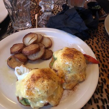 Maxine's On Shine - Lobster Benedict - New American Near Me - Orlando, Florida