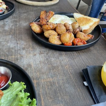 Batch New Southern Kitchen - Batch Breakfast - New American Near Me - Delray Beach, Florida Batch New Southern Kitchen - Batch Breakfast - New American Near Me - Delray Beach, Florida
