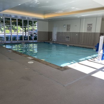 Element Bend - Indoor pool - Hotels Near Me - Bend, Oregon