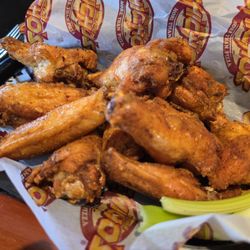 Chicho’s - Crabbie Old Bay Wings