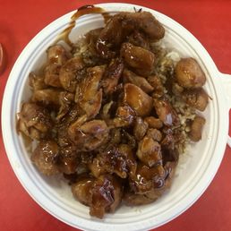 Chicken and rice bowl with magic sauce Chicken and rice bowl with magic sauce