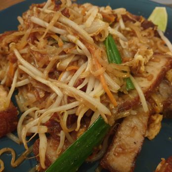 Pum's Kitchen - Thai Near Me - Maroochydore, QLD Pum's Kitchen - Thai Near Me - Maroochydore, QLD