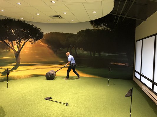 Swing Golf Lounge by null