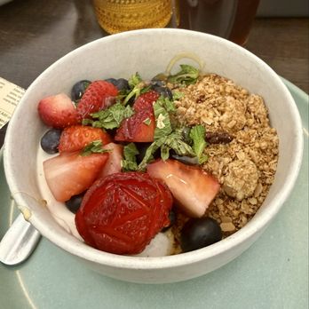 EvaDean’s Bakery and Cafe - Bakeries Near Me - Wilmette, Illinois