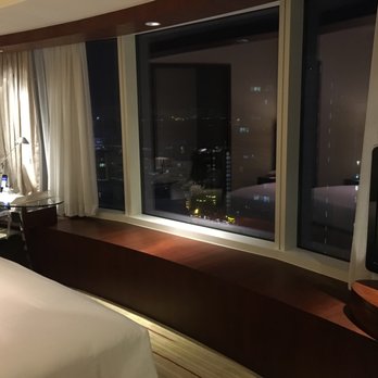 香港凱悅酒店 - Large windows - Hotels Near Me - Hong Kong, HK 香港凱悅酒店 - Large windows - Hotels Near Me - Hong Kong, HK