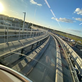 TAMPA INTERNATIONAL AIRPORT - Updated July 2024 - 2742 Photos & 2087