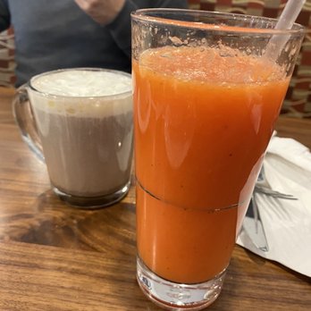 Brunch Cafe-Niles - Strawberry Orange Juice Hot Chocolate - Breakfast & Brunch Near Me - Niles, Illinois