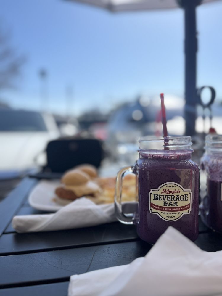 Mikayla's Cafe
