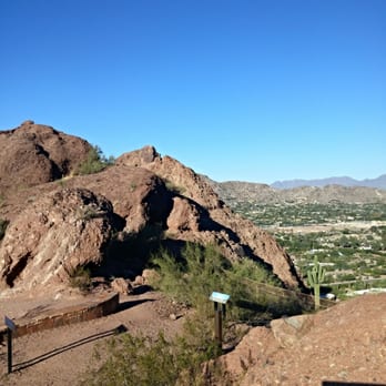 Camelback Mountain - Parks Near Me - Phoenix, Arizona