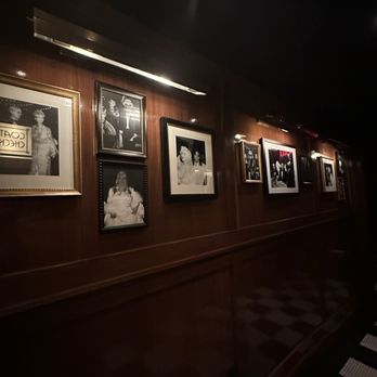 Drake's Hollywood - Steakhouses Near Me - Houston, Texas
