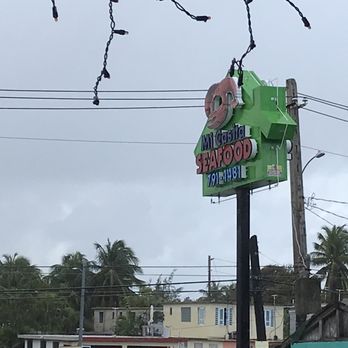 Mi Casita Seafood - Rótulo exterior - Puerto Rican Near Me - Loíza, Puerto Rico