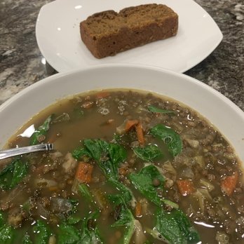 Luscious Lorraine's - Veggie Lentil soup with a slice of Vegan Pumpkin Bread - Juice Bars & Smoothies Near Me - Palm Desert, California