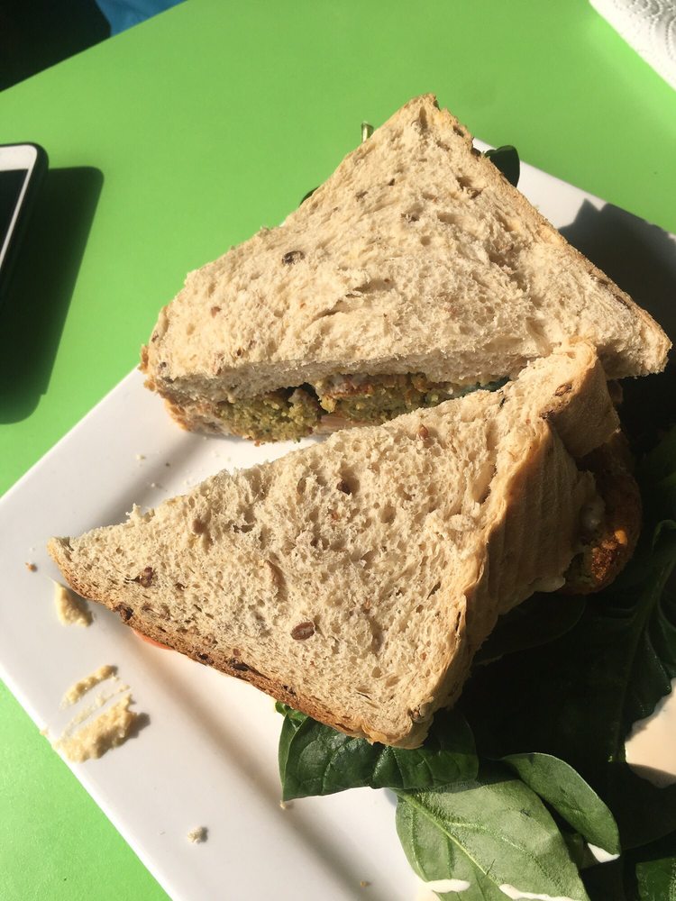 THE PLUMTREE CAFE Cafes 241 Greenwich High Road, London, United