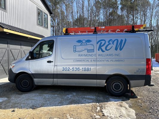 Raymond E Williams Plumbing Logo