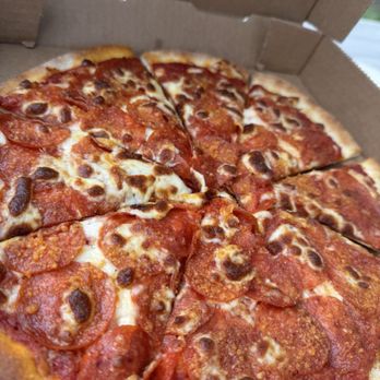 Double Horn Brewing - Pepperoni Pizza - Brewpubs Near Me - Marble Falls, Texas