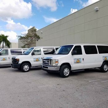 HAPPY WHEELS USA - Town Car Service Near Me HAPPY WHEELS USA - Town Car Service Near Me