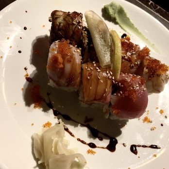 Ryoko's - Dragon roll - Sushi Bars Near Me - San Francisco, California