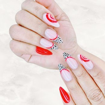 Island Nails - French tip with black design like confetti - Nail Salons Near Me - Allen, Texas Island Nails - French tip with black design like confetti - Nail Salons Near Me - Allen, Texas