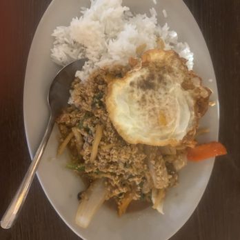 Bangkok Cuisine - Kapow Gai - Thai Near Me - Homestead, Florida Bangkok Cuisine - Kapow Gai - Thai Near Me - Homestead, Florida