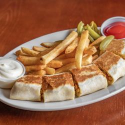 Cedar Palace - Arabic Style Chicken Shawarma Sandwich