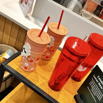 Starbucks - Coffee & Tea Near Me - Bowie, Maryland Starbucks - Coffee & Tea Near Me - Bowie, Maryland