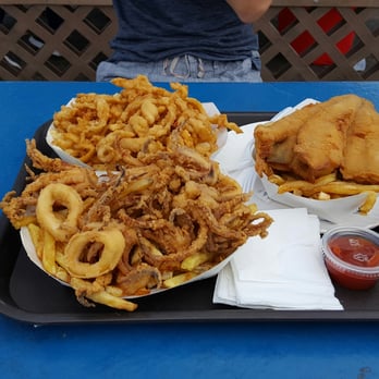 Johnny's Reef Restaurant - Clams, calamari, whiting - Seafood Near Me - Bronx, New York Johnny's Reef Restaurant - Clams, calamari, whiting - Seafood Near Me - Bronx, New York