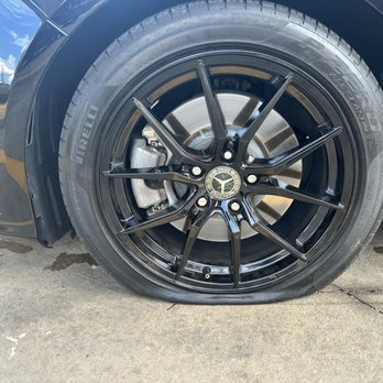 GooGoo Car Wash - Valve stem tip COMPLETELY BROKEN OFF and a flat tire - Car Wash Near Me - Columbus, Georgia GooGoo Car Wash - Valve stem tip COMPLETELY BROKEN OFF and a flat tire - Car Wash Near Me - Columbus, Georgia