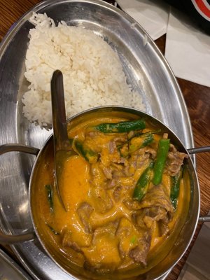 Archi’s Thai by null