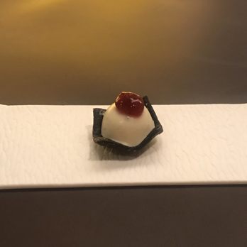 Daniel - parmesan bouche amuse 5/5 - French Near Me - New York, New York Daniel - parmesan bouche amuse 5/5 - French Near Me - New York, New York