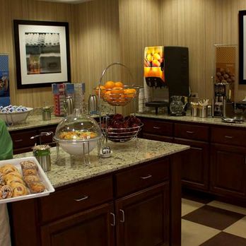 Hampton Inn Burlington - Restaurant - Hotels Near Me - Burlington, Wisconsin Hampton Inn Burlington - Restaurant - Hotels Near Me - Burlington, Wisconsin