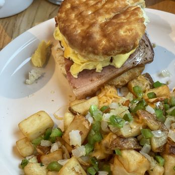 The Big Biscuit - BYO Breakfast SW & Loaded Potatoes - Breakfast & Brunch Near Me - Kansas City, Missouri The Big Biscuit - BYO Breakfast SW & Loaded Potatoes - Breakfast & Brunch Near Me - Kansas City, Missouri