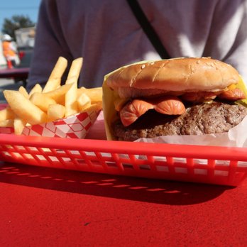 Dave's Burgers - Burgers Near Me - Long Beach, California Dave's Burgers - Burgers Near Me - Long Beach, California