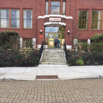 McMenamins Anderson School - Hotels Near Me - Bothell, Washington McMenamins Anderson School - Hotels Near Me - Bothell, Washington