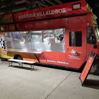 Birrieria Villalobos - a food truck - Food Trucks Near Me - Van Nuys, California