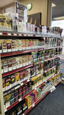 vuse golden tobacco vs classic vuse golden tobacco pods different in color — kinda pissed off because they  are supposed to be both light in color. this has happened to me with 3-4  other packages and the