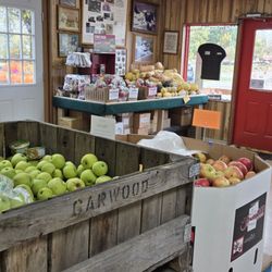 Gatewood's Vegetable Farms & Greenhouses