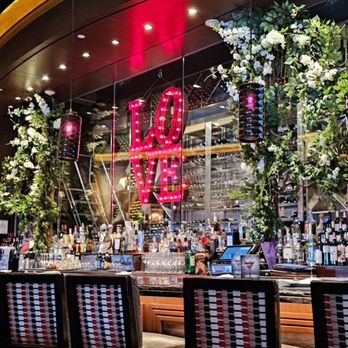 City Cellar - Wine Bars Near Me - Westbury, New York City Cellar - Wine Bars Near Me - Westbury, New York