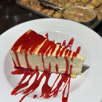 Vero Chicago Pizza - Strawberry cheesecake - Pizza Near Me - San Tan Valley, Arizona Vero Chicago Pizza - Strawberry cheesecake - Pizza Near Me - San Tan Valley, Arizona